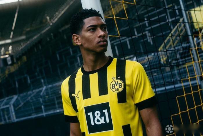 波兰主帅：即使踢得丑陋也要赢球；扎莱夫斯基染黄让我恼火（波兰主帅：胜利压倒一切，哪怕踢得难看；扎莱夫斯基的黄牌让我不满）