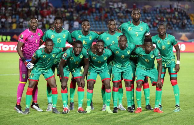 关系不错，阿诺德重返安菲尔德，和索博肩并肩走入球员通道（阿诺德重回安菲尔德，与索博并肩走进球员通道，关系融洽）