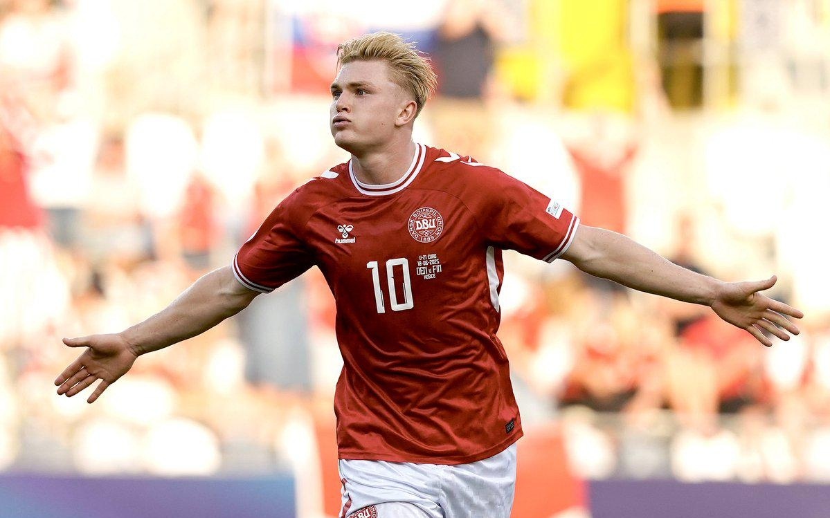 世界杯｜中国球迷不用熬夜？开赛时间不尽相同，心仪比赛定好闹钟（世界杯开球时间不一，中国球迷未必熬夜，心仪比赛记得设闹钟）