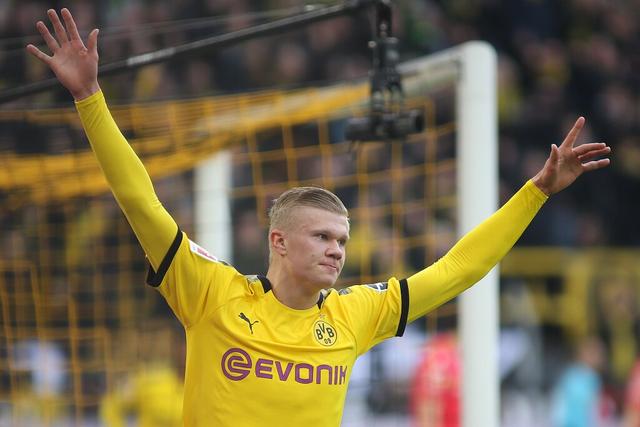 法比安：希望能在贝蒂斯退役；希望佩莱格里尼留下（法比安：愿在贝蒂斯终老，盼佩莱格里尼留任）