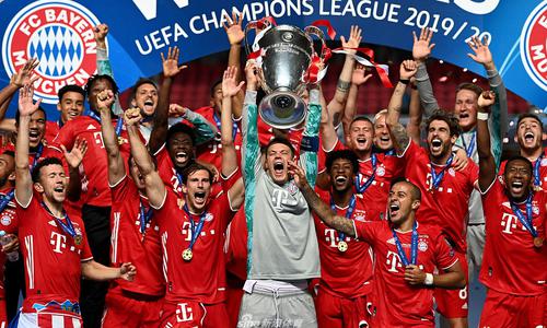 德媒：施洛特贝克在等待豪门，多特可能强硬应对拒绝低价出售（德媒：施洛特贝克静候豪门报价，多特态度强硬拒绝甩卖）