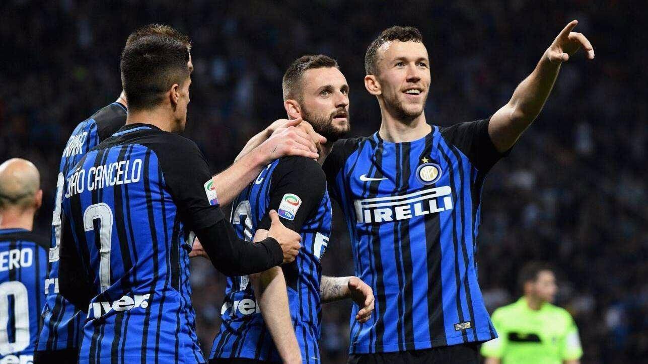 阿斯：罗马仍在关注小火柴，贝蒂斯与塞维利亚也加入竞争（阿斯：罗马继续关注小火柴，贝蒂斯与塞维利亚加入争夺）